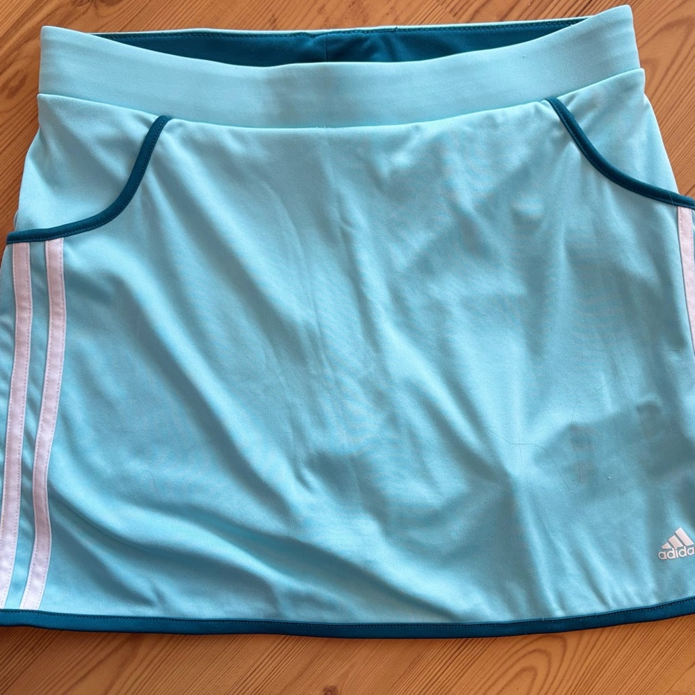 adidas Women's Light Blue Skort, NWOT